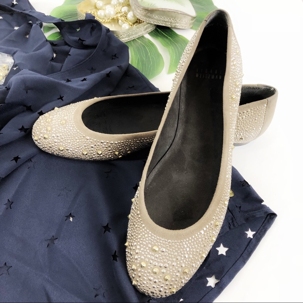 Stuart Weitzman gold studs tan embellished flats - Picture 1 of 7
